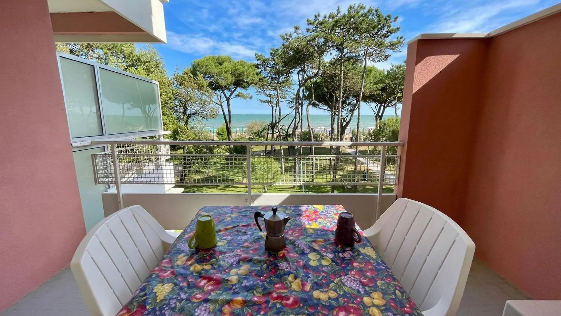 Stunning Apartment With Sea View Porto Santa Margherita di Caorle